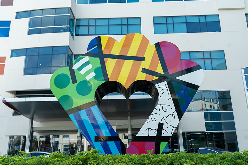 Main entrance image of Joe DiMaggio Children's Hospital