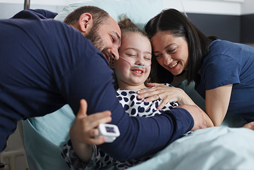 Patient with her family at the emergency care